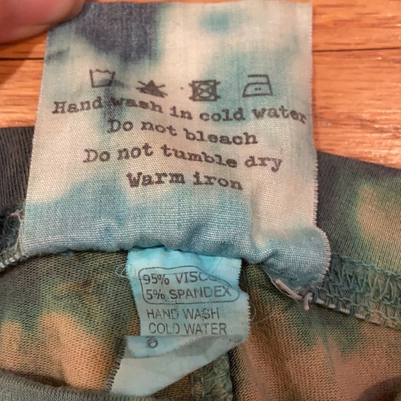 Chan Dama tie dye leggings size Small - Picture 5 of 6